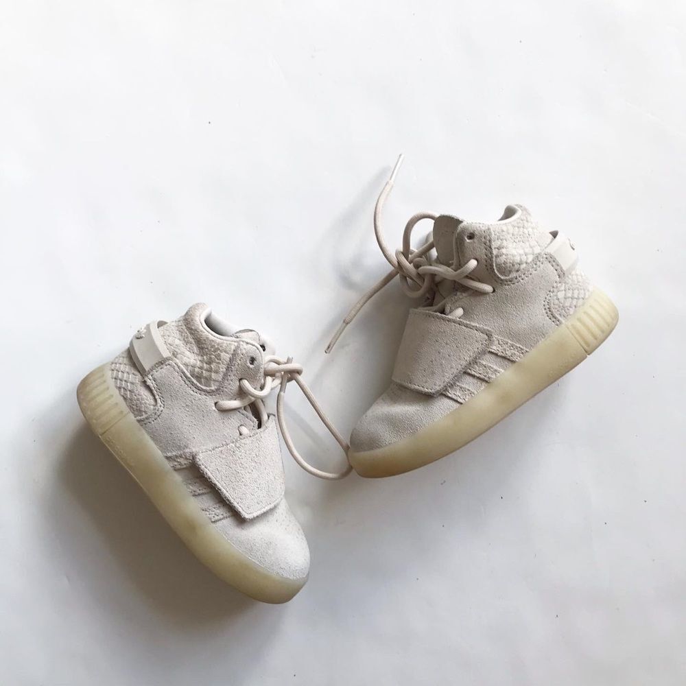Adidas tubular invader strap sneakers EUC size 7